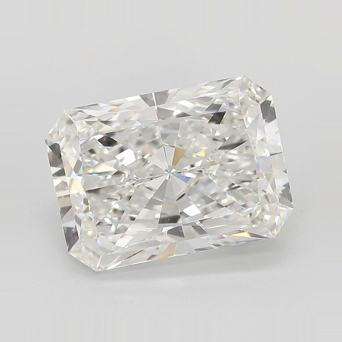 IGI Radiant 6.02ct F VVS2 - Loose Lab Diamond: IGI Radiant 6.02ct F VVS2 - Loose Lab Diamond Item Specifics: Source: This Is A Real Diamond Grown In A Lab Not Mined. Carat: 6.02 Cut: - Color: F Clarity: VVS2 Polish: EX Symmetry: EX Measurements: 1