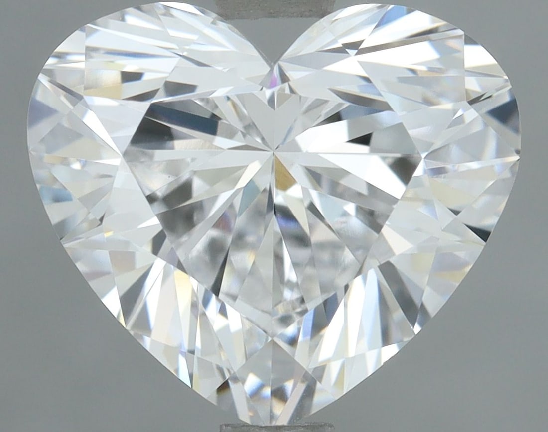 IGI Heart 2.01ct D VVS2 - Loose Lab Diamond: IGI Heart 2.01ct D VVS2 - Loose Lab Diamond Item Specifics: Source: This Is A Real Diamond Grown In A Lab Not Mined. Carat: 2.01 Cut: - Color: D Clarity: VVS2 Polish: EX Symmetry: EX Measurements: 7.9