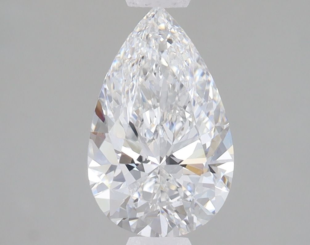 IGI Pear 1.55ct E VVS2 - Loose Lab Diamond: IGI Pear 1.55ct E VVS2 - Loose Lab Diamond Item Specifics: Source: This Is A Real Diamond Grown In A Lab Not Mined. Carat: 1.55 Cut: - Color: E Clarity: VVS2 Polish: EX Symmetry: EX Measurements: 10.2