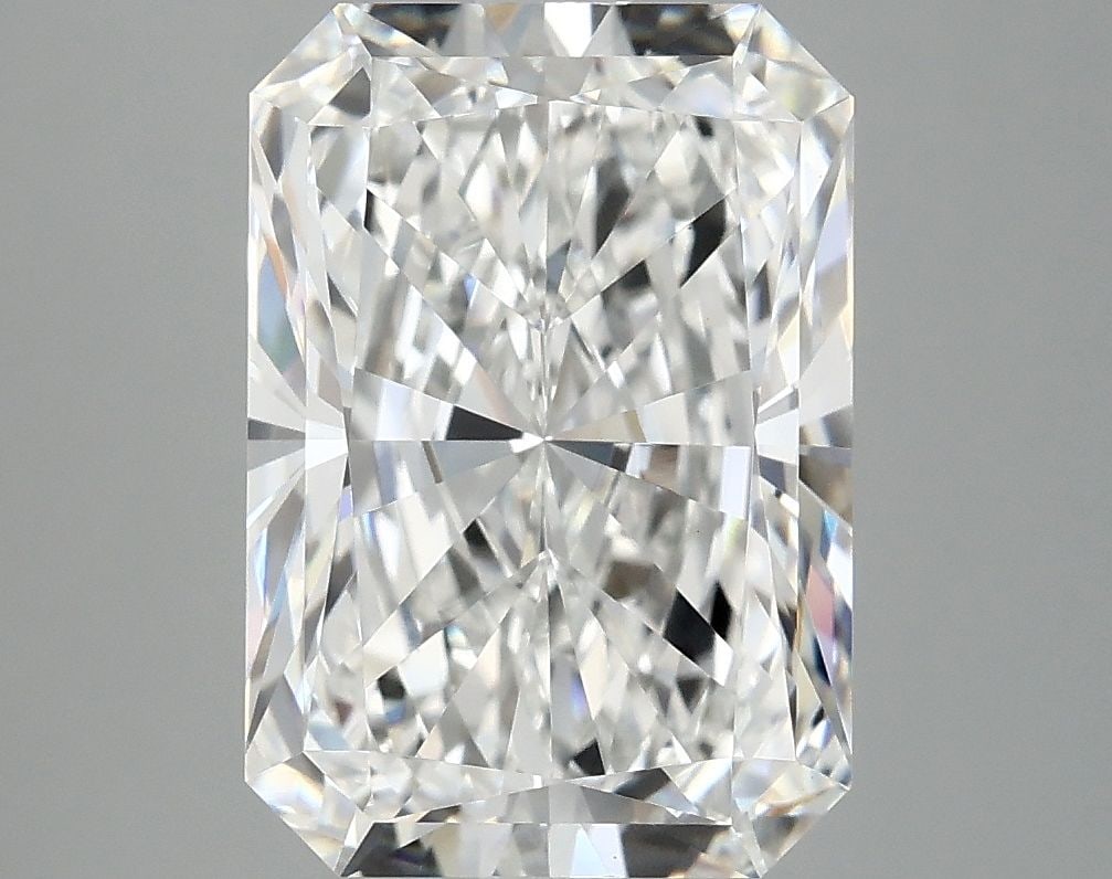 IGI Radiant 4.25ct E VVS2 - Loose Lab Diamond: IGI Radiant 4.25ct E VVS2 - Loose Lab Diamond Item Specifics: Source: This Is A Real Diamond Grown In A Lab Not Mined. Carat: 4.25 Cut: - Color: E Clarity: VVS2 Polish: EX Symmetry: EX Measurements: 1