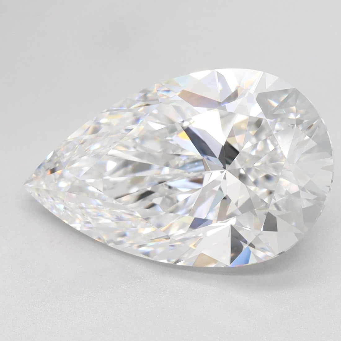 GIA Pear 4.2ct D VVS2 - Loose Lab Diamond: GIA Pear 4.2ct D VVS2 - Loose Lab Diamond Item Specifics: Source: This Is A Real Diamond Grown In A Lab Not Mined. Carat: 4.2 Cut: - Color: D Clarity: VVS2 Polish: EX Symmetry: EX Measurements: 14.11L