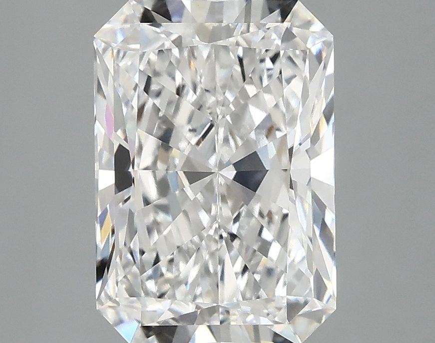 IGI Radiant 3.09ct E VVS2 - Loose Lab Diamond: IGI Radiant 3.09ct E VVS2 - Loose Lab Diamond Item Specifics: Source: This Is A Real Diamond Grown In A Lab Not Mined. Carat: 3.09 Cut: - Color: E Clarity: VVS2 Polish: EX Symmetry: EX Measurements: 1