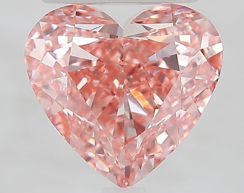 IGI Heart 3.45ct Fancy Vivid Pink VVS2 - Loose Lab Diamond: IGI Heart 3.45ct Fancy Vivid Pink VVS2 - Loose Lab Diamond Item Specifics: Source: This Is A Real Diamond Grown In A Lab Not Mined. Carat: 3.45 Cut: - Color: Fancy Vivid Pink Clarity: VVS2 Polish: EX 