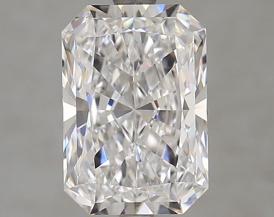 GCAL Radiant 3.02ct D VVS1 - Loose Lab Diamond: GCAL Radiant 3.02ct D VVS1 - Loose Lab Diamond Item Specifics: Source: This Is A Real Diamond Grown In A Lab Not Mined. Carat: 3.02 Cut: - Color: D Clarity: VVS1 Polish: EX Symmetry: EX Measurements: 