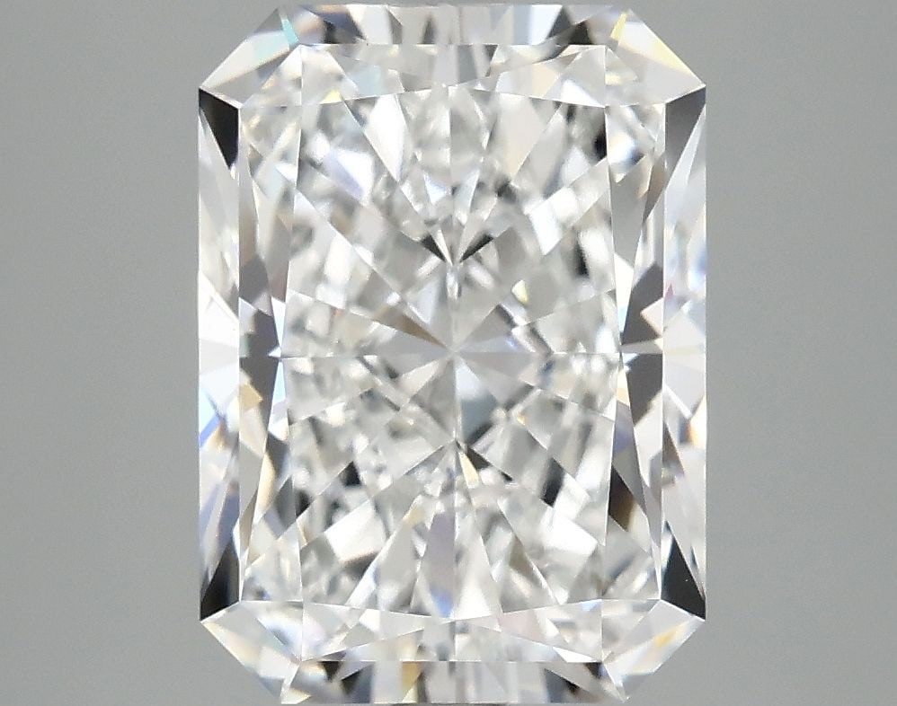 IGI Radiant 3.86ct E VVS2 - Loose Lab Diamond: IGI Radiant 3.86ct E VVS2 - Loose Lab Diamond Item Specifics: Source: This Is A Real Diamond Grown In A Lab Not Mined. Carat: 3.86 Cut: - Color: E Clarity: VVS2 Polish: EX Symmetry: EX Measurements: 1