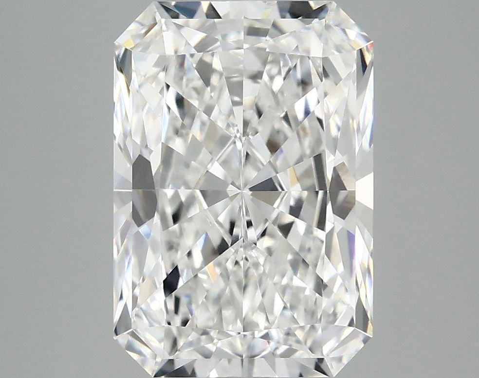 IGI Radiant 4.02ct E VVS2 - Loose Lab Diamond: IGI Radiant 4.02ct E VVS2 - Loose Lab Diamond Item Specifics: Source: This Is A Real Diamond Grown In A Lab Not Mined. Carat: 4.02 Cut: - Color: E Clarity: VVS2 Polish: EX Symmetry: EX Measurements: 1