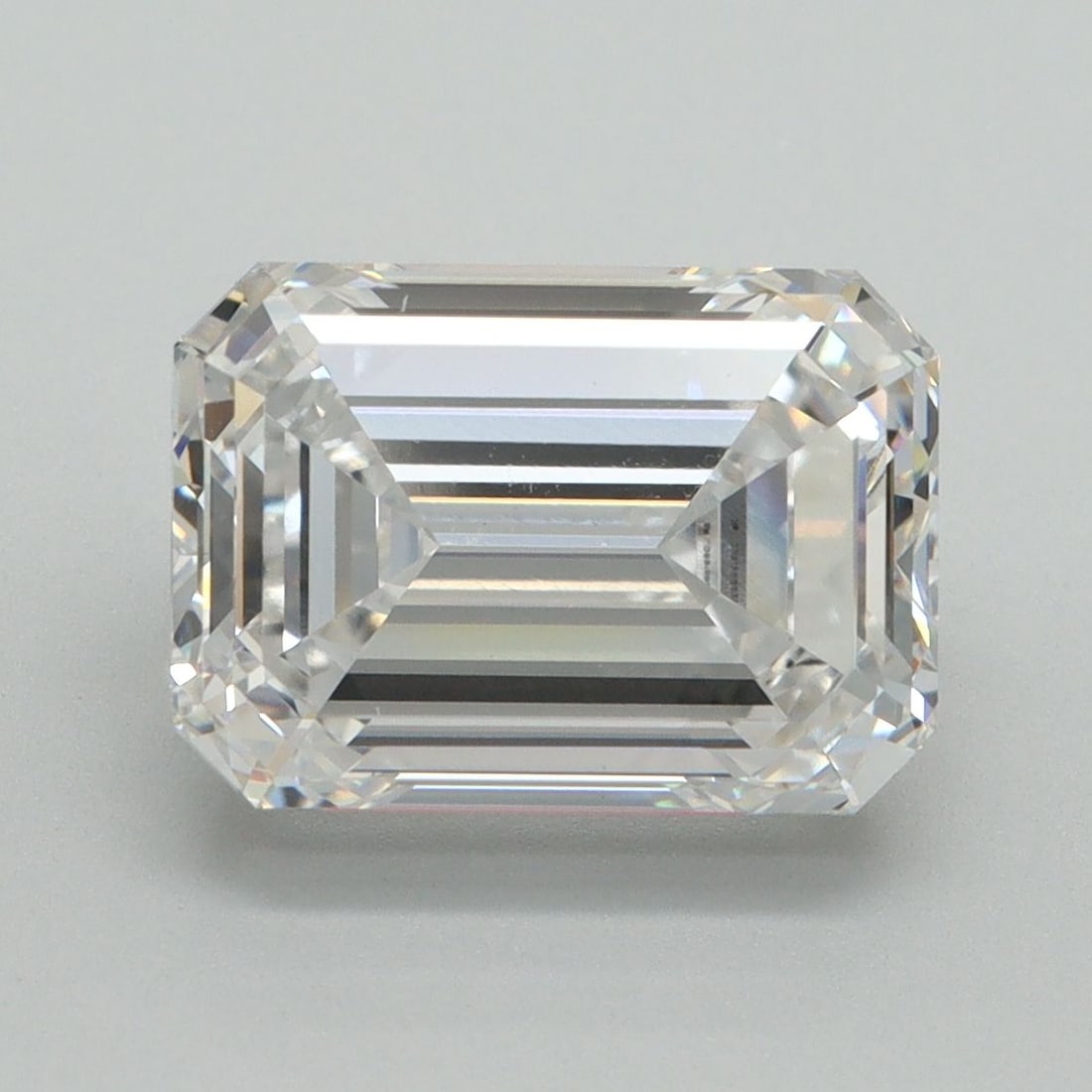IGI Emerald 4.02ct D VVS2 - Loose Lab Diamond: IGI Emerald 4.02ct D VVS2 - Loose Lab Diamond Item Specifics: Source: This Is A Real Diamond Grown In A Lab Not Mined. Carat: 4.02 Cut: - Color: D Clarity: VVS2 Polish: EX Symmetry: EX Measurements: 1