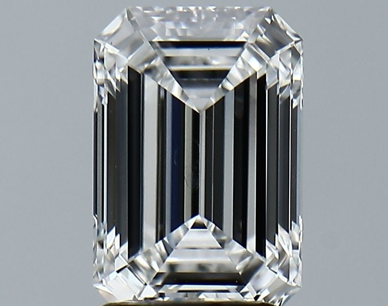 IGI Emerald 2.36ct E VVS1 - Loose Lab Diamond: IGI Emerald 2.36ct E VVS1 - Loose Lab Diamond Item Specifics: Source: This Is A Real Diamond Grown In A Lab Not Mined. Carat: 2.36 Cut: - Color: E Clarity: VVS1 Polish: EX Symmetry: EX Measurements: 9