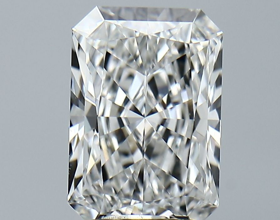 IGI Radiant 3.17ct E VVS2 - Loose Lab Diamond: IGI Radiant 3.17ct E VVS2 - Loose Lab Diamond Item Specifics: Source: This Is A Real Diamond Grown In A Lab Not Mined. Carat: 3.17 Cut: - Color: E Clarity: VVS2 Polish: EX Symmetry: EX Measurements: 1