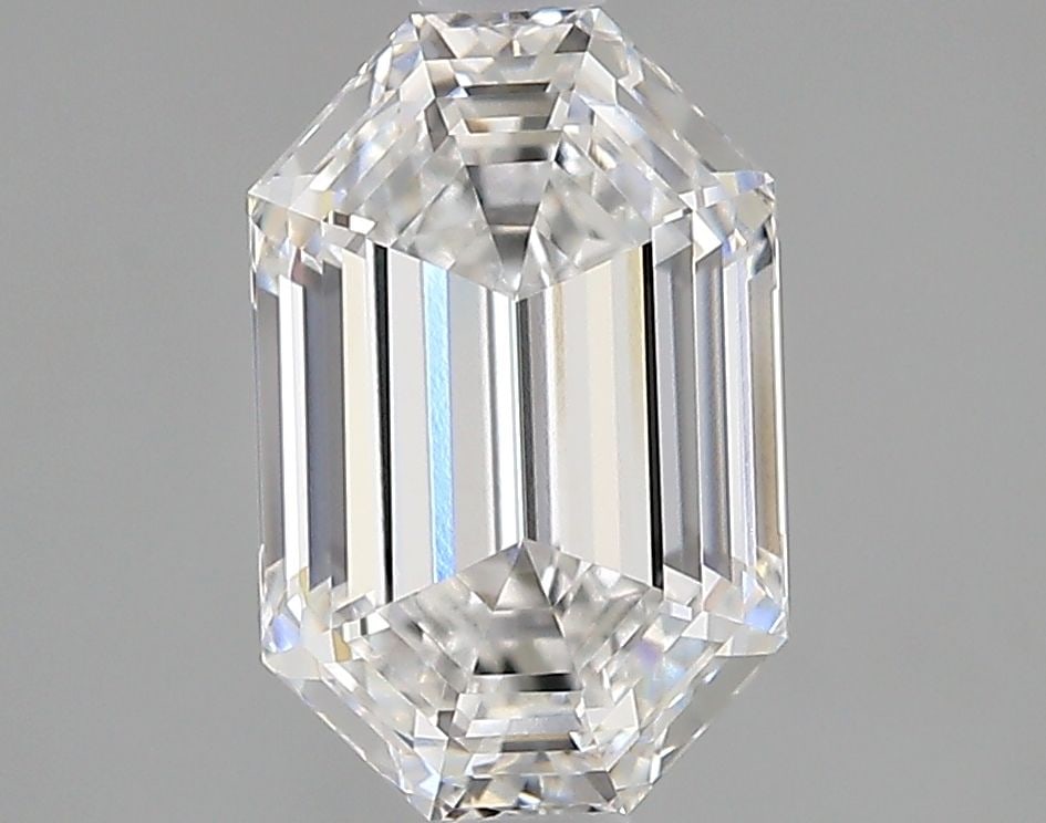 IGI Octagonal 2.14ct E VVS2 - Loose Lab Diamond: IGI Octagonal 2.14ct E VVS2 - Loose Lab Diamond Item Specifics: Source: This Is A Real Diamond Grown In A Lab Not Mined. Carat: 2.14 Cut: - Color: E Clarity: VVS2 Polish: EX Symmetry: EX Measurements: