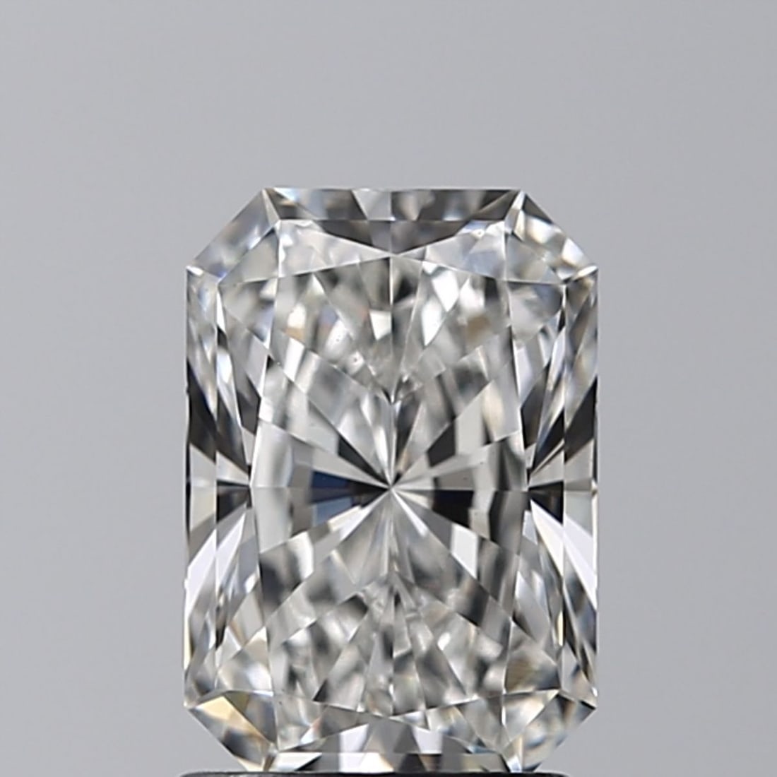GIA Radiant 1.52ct F VVS2 - Loose Lab Diamond: GIA Radiant 1.52ct F VVS2 - Loose Lab Diamond Item Specifics: Source: This Is A Real Diamond Grown In A Lab Not Mined. Carat: 1.52 Cut: - Color: F Clarity: VVS2 Polish: EX Symmetry: EX Measurements: