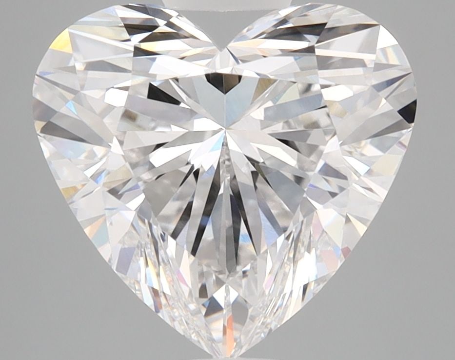 IGI Heart 4.06ct D VVS2 - Loose Lab Diamond: IGI Heart 4.06ct D VVS2 - Loose Lab Diamond Item Specifics: Source: This Is A Real Diamond Grown In A Lab Not Mined. Carat: 4.06 Cut: - Color: D Clarity: VVS2 Polish: EX Symmetry: EX Measurements: 10.