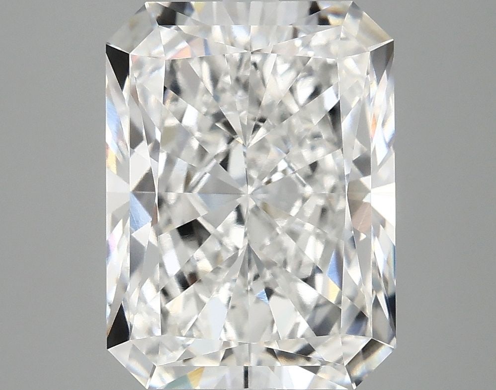IGI Radiant 5.03ct E VVS2 - Loose Lab Diamond: IGI Radiant 5.03ct E VVS2 - Loose Lab Diamond Item Specifics: Source: This Is A Real Diamond Grown In A Lab Not Mined. Carat: 5.03 Cut: - Color: E Clarity: VVS2 Polish: EX Symmetry: EX Measurements: 1