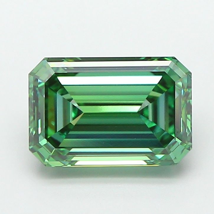 IGI Emerald 2.54ct Fancy Vivid Green VVS2 - Loose Lab Diamond: IGI Emerald 2.54ct Fancy Vivid Green VVS2 - Loose Lab Diamond Item Specifics: Source: This Is A Real Diamond Grown In A Lab Not Mined. Carat: 2.54 Cut: - Color: Fancy Vivid Green Clarity: VVS2