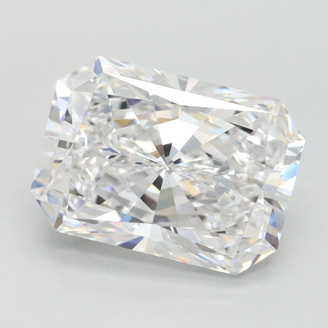 IGI Radiant 3.6ct D IF - Loose Lab Diamond: IGI Radiant 3.6ct D IF - Loose Lab Diamond Item Specifics: Source: This Is A Real Diamond Grown In A Lab Not Mined. Carat: 3.6 Cut: - Color: D Clarity: IF Polish: EX Symmetry: EX Measurements: 10.5L