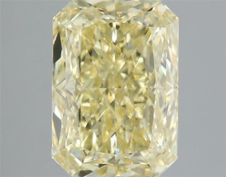 IGI Radiant 3.09ct Fancy Intense Yellow VVS2 - Loose Lab Diamond: IGI Radiant 3.09ct Fancy Intense Yellow VVS2 - Loose Lab Diamond Item Specifics: Source: This Is A Real Diamond Grown In A Lab Not Mined. Carat: 3.09 Cut: - Color: Fancy Intense Yellow Clarity: VVS2 P