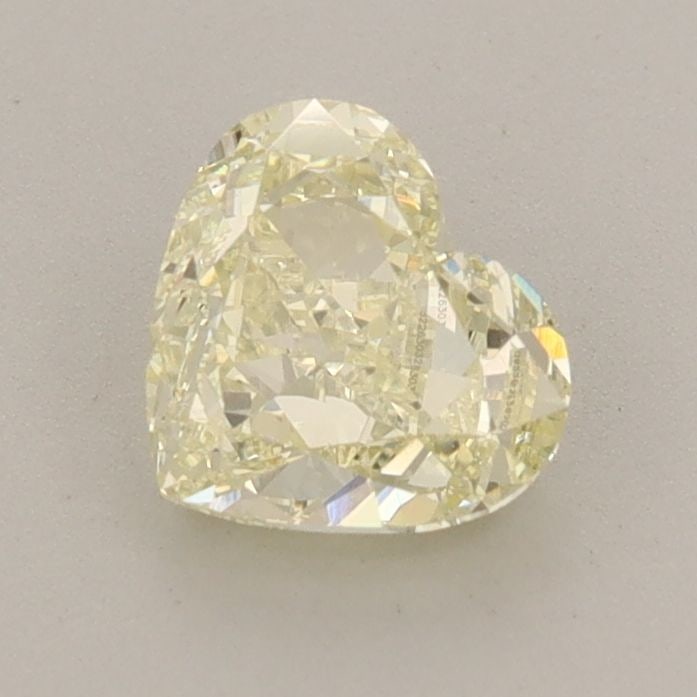 IGI Heart 0.99ct Fancy Light Yellow VVS2 - Loose Lab Diamond: IGI Heart 0.99ct Fancy Light Yellow VVS2 - Loose Lab Diamond Item Specifics: Source: This Is A Real Diamond Grown In A Lab Not Mined. Carat: 0.99 Cut: - Color: Fancy Light Yellow Clarity: VVS2 Polish:
