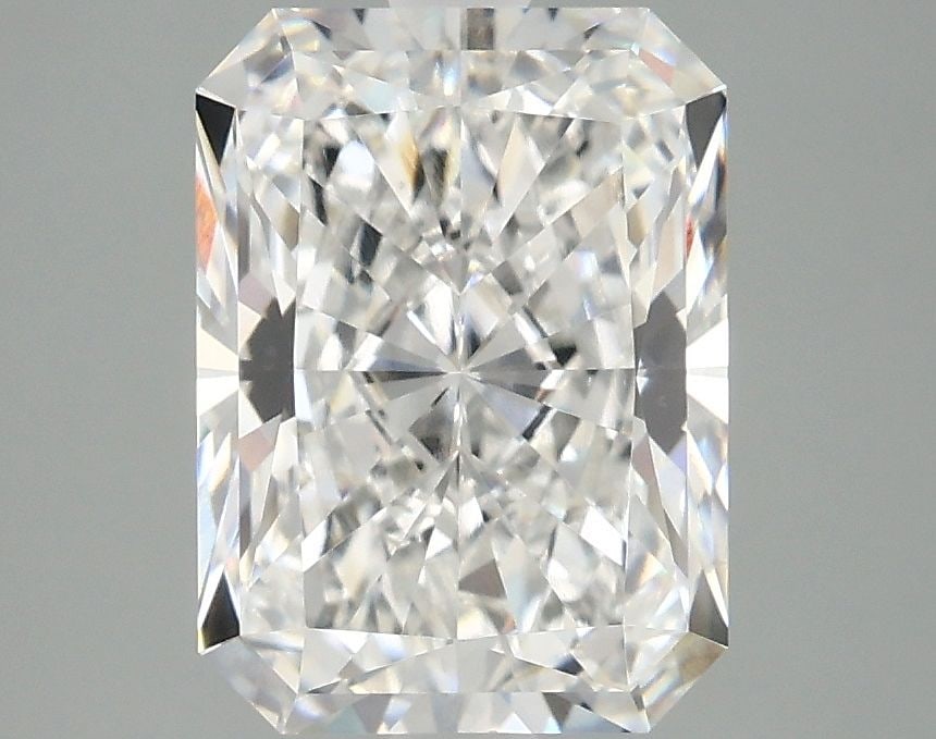 IGI Radiant 3.08ct E VVS2 - Loose Lab Diamond: IGI Radiant 3.08ct E VVS2 - Loose Lab Diamond Item Specifics: Source: This Is A Real Diamond Grown In A Lab Not Mined. Carat: 3.08 Cut: - Color: E Clarity: VVS2 Polish: EX Symmetry: EX Measurements: 9