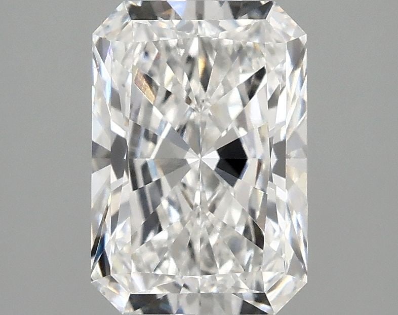 IGI Radiant 2.01ct E VVS2 - Loose Lab Diamond: IGI Radiant 2.01ct E VVS2 - Loose Lab Diamond Item Specifics: Source: This Is A Real Diamond Grown In A Lab Not Mined. Carat: 2.01 Cut: - Color: E Clarity: VVS2 Polish: EX Symmetry: EX Measurements: 9