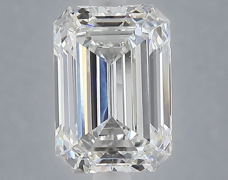 Emerald 2.56ct E VVS2 - Loose Lab Diamond: Emerald 2.56ct E VVS2 - Loose Lab Diamond Item Specifics: Source: This Is A Real Diamond Grown In A Lab Not Mined. Carat: 2.56 Cut: - Color: E Clarity: VVS2 Polish: VG Symmetry: VG Measurements: 9.2L 