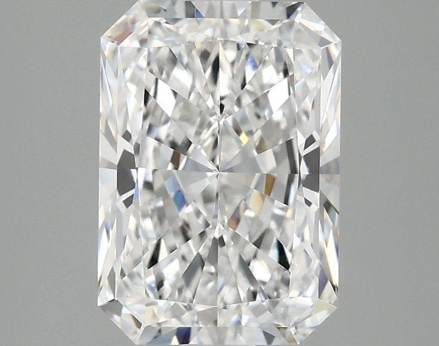 IGI Radiant 2.56ct D VVS2 - Loose Lab Diamond: IGI Radiant 2.56ct D VVS2 - Loose Lab Diamond Item Specifics: Source: This Is A Real Diamond Grown In A Lab Not Mined. Carat: 2.56 Cut: - Color: D Clarity: VVS2 Polish: EX Symmetry: EX Measurements:
