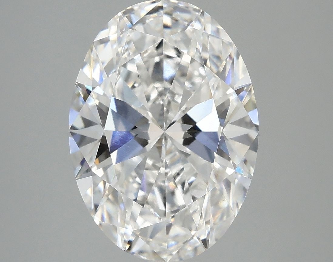IGI Oval 4.04ct E VVS2 - Loose Lab Diamond: IGI Oval 4.04ct E VVS2 - Loose Lab Diamond Item Specifics: Source: This Is A Real Diamond Grown In A Lab Not Mined. Carat: 4.04 Cut: - Color: E Clarity: VVS2 Polish: EX Symmetry: EX Measurements: 12.9