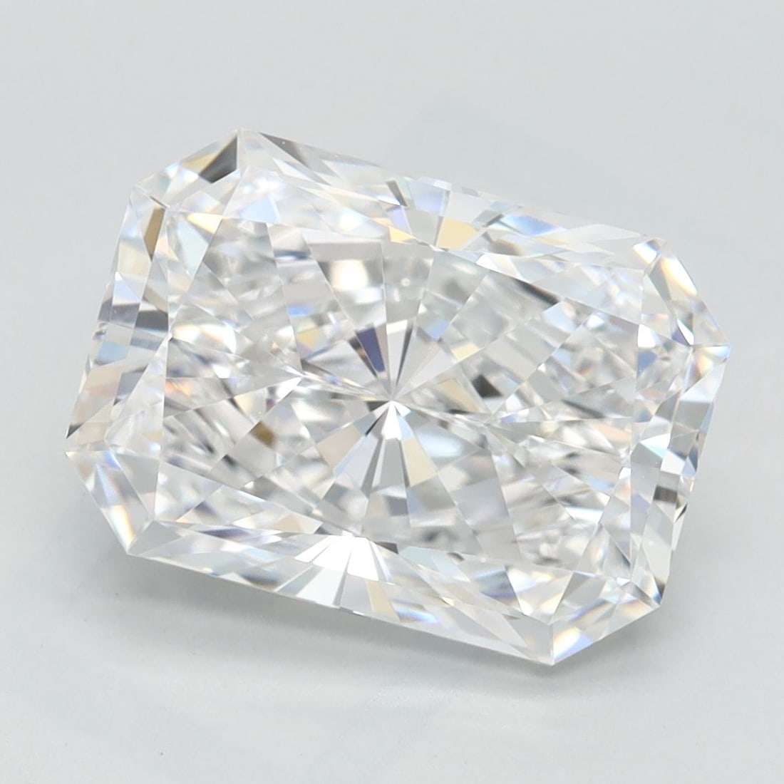 IGI Radiant 3.15ct D VVS1 - Loose Lab Diamond: IGI Radiant 3.15ct D VVS1 - Loose Lab Diamond Item Specifics: Source: This Is A Real Diamond Grown In A Lab Not Mined. Carat: 3.15 Cut: - Color: D Clarity: VVS1 Polish: EX Symmetry: EX Measurements: 1