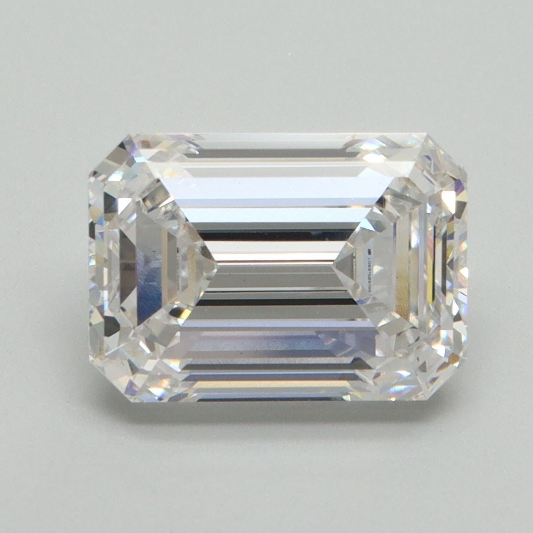 IGI Emerald 4.06ct D VVS2 - Loose Lab Diamond: IGI Emerald 4.06ct D VVS2 - Loose Lab Diamond Item Specifics: Source: This Is A Real Diamond Grown In A Lab Not Mined. Carat: 4.06 Cut: - Color: D Clarity: VVS2 Polish: EX Symmetry: EX Measurements:
