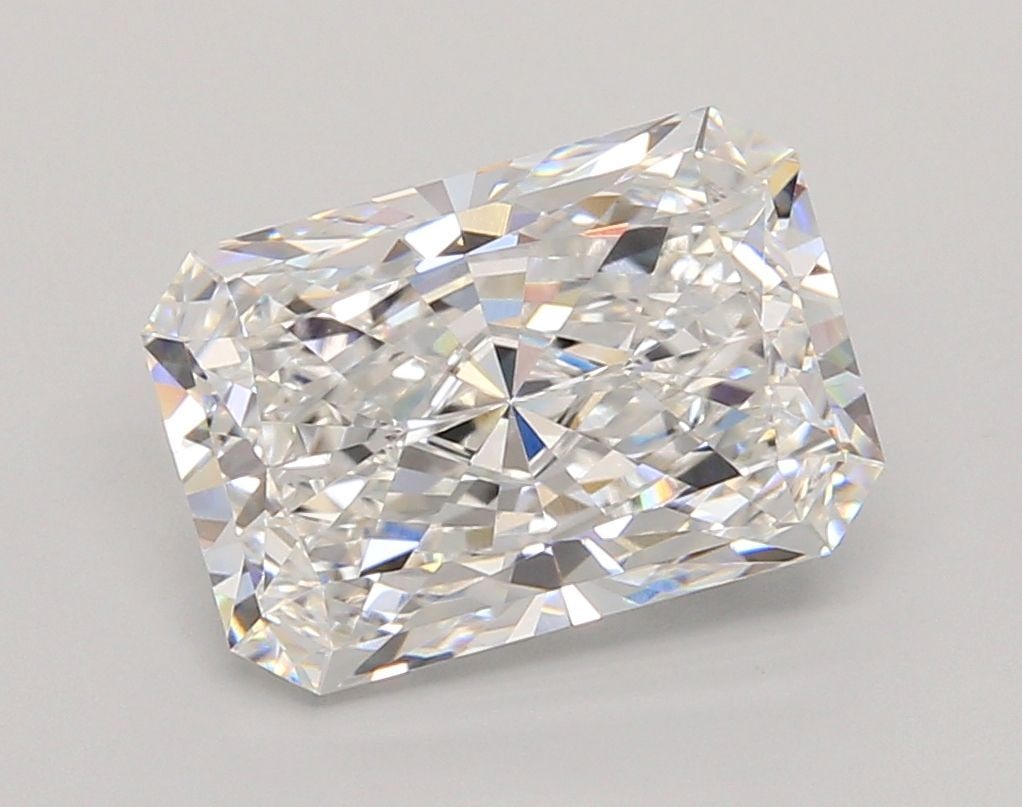 IGI Radiant 4.04ct E VVS1 - Loose Lab Diamond: IGI Radiant 4.04ct E VVS1 - Loose Lab Diamond Item Specifics: Source: This Is A Real Diamond Grown In A Lab Not Mined. Carat: 4.04 Cut: - Color: E Clarity: VVS1 Polish: EX Symmetry: EX Measurements: 1