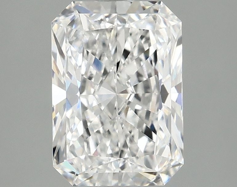 IGI Radiant 2.03ct E VVS2 - Loose Lab Diamond: IGI Radiant 2.03ct E VVS2 - Loose Lab Diamond Item Specifics: Source: This Is A Real Diamond Grown In A Lab Not Mined. Carat: 2.03 Cut: - Color: E Clarity: VVS2 Polish: EX Symmetry: EX Measurements: 8
