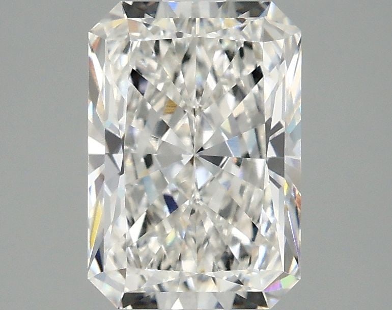 IGI Radiant 2.07ct E VVS2 - Loose Lab Diamond: IGI Radiant 2.07ct E VVS2 - Loose Lab Diamond Item Specifics: Source: This Is A Real Diamond Grown In A Lab Not Mined. Carat: 2.07 Cut: - Color: E Clarity: VVS2 Polish: EX Symmetry: EX Measurements: 9