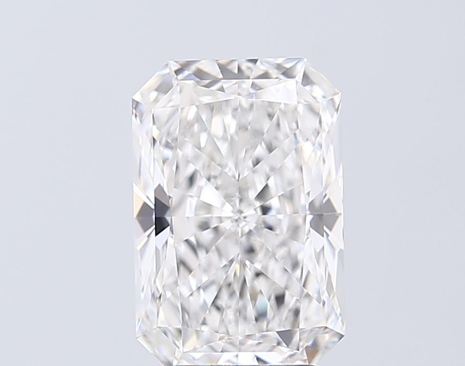 IGI Radiant 3.03ct E VVS1 - Loose Lab Diamond: IGI Radiant 3.03ct E VVS1 - Loose Lab Diamond Item Specifics: Source: This Is A Real Diamond Grown In A Lab Not Mined. Carat: 3.03 Cut: - Color: E Clarity: VVS1 Polish: EX Symmetry: EX Measurements: 1