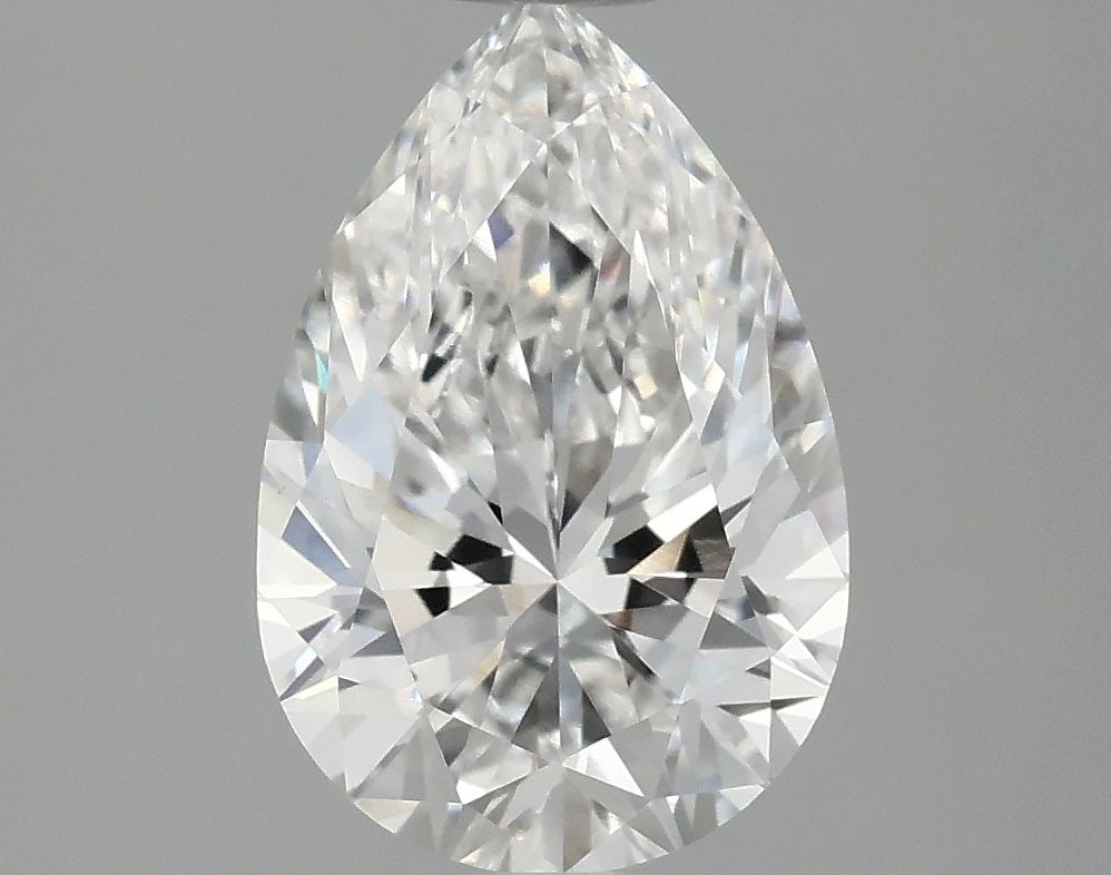 IGI Pear 1.59ct E VVS2 - Loose Lab Diamond: IGI Pear 1.59ct E VVS2 - Loose Lab Diamond Item Specifics: Source: This Is A Real Diamond Grown In A Lab Not Mined. Carat: 1.59 Cut: - Color: E Clarity: VVS2 Polish: EX Symmetry: EX Measurements: 9.77