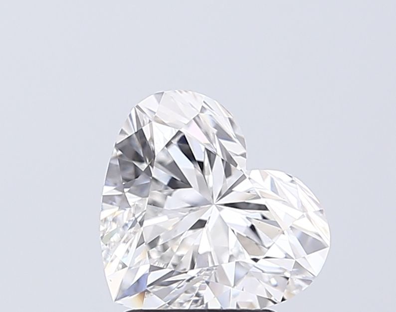 IGI Heart 2.06ct E VVS2 - Loose Lab Diamond: IGI Heart 2.06ct E VVS2 - Loose Lab Diamond Item Specifics: Source: This Is A Real Diamond Grown In A Lab Not Mined. Carat: 2.06 Cut: - Color: E Clarity: VVS2 Polish: EX Symmetry: EX Measurements: 7.7