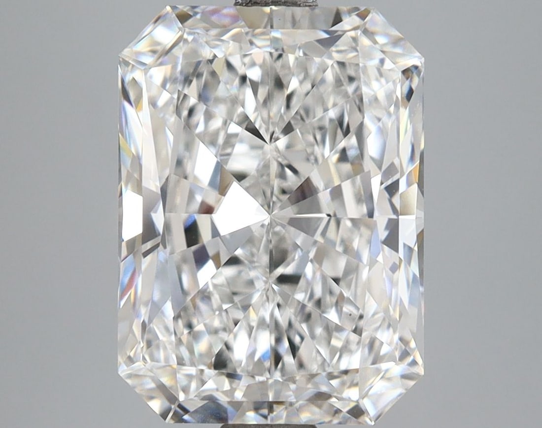 IGI Radiant 5.04ct D VVS2 - Loose Lab Diamond: IGI Radiant 5.04ct D VVS2 - Loose Lab Diamond Item Specifics: Source: This Is A Real Diamond Grown In A Lab Not Mined. Carat: 5.04 Cut: - Color: D Clarity: VVS2 Polish: EX Symmetry: EX Measurements: 1