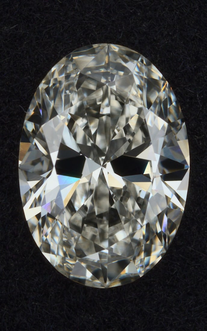 IGI Oval 0.72ct J VVS2 - Loose Lab Diamond: IGI Oval 0.72ct J VVS2 - Loose Lab Diamond Item Specifics: Source: This Is A Real Diamond Grown In A Lab Not Mined. Carat: 0.72 Cut: - Color: J Clarity: VVS2 Polish: VG Symmetry: GD Measurements: 7.2L
