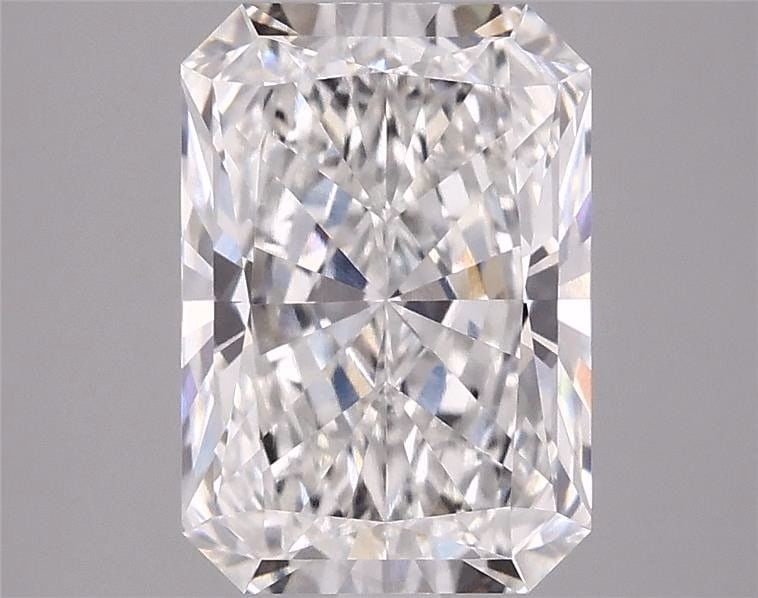 IGI Radiant 5.06ct E VVS2 - Loose Lab Diamond: IGI Radiant 5.06ct E VVS2 - Loose Lab Diamond Item Specifics: Source: This Is A Real Diamond Grown In A Lab Not Mined. Carat: 5.06 Cut: - Color: E Clarity: VVS2 Polish: EX Symmetry: EX Measurements: 1