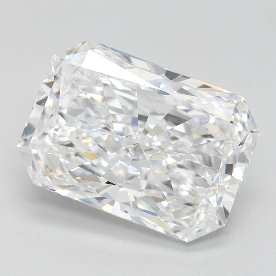 IGI Radiant 3.17ct D FL - Loose Lab Diamond: IGI Radiant 3.17ct D FL - Loose Lab Diamond Item Specifics: Source: This Is A Real Diamond Grown In A Lab Not Mined. Carat: 3.17 Cut: - Color: D Clarity: FL Polish: EX Symmetry: EX Measurements: 10.4L