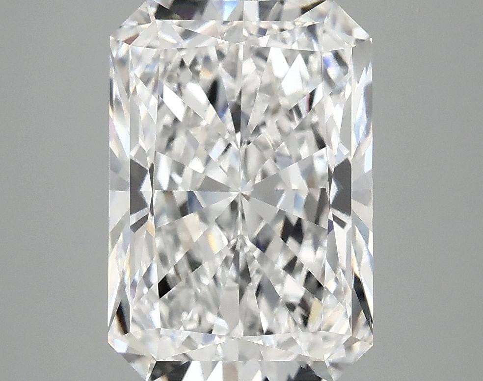 IGI Radiant 4.19ct D VVS2 - Loose Lab Diamond: IGI Radiant 4.19ct D VVS2 - Loose Lab Diamond Item Specifics: Source: This Is A Real Diamond Grown In A Lab Not Mined. Carat: 4.19 Cut: - Color: D Clarity: VVS2 Polish: EX Symmetry: EX Measurements: