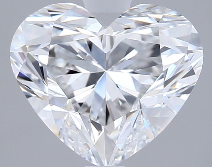 GIA Heart 2.51ct E VVS2 - Loose Lab Diamond: GIA Heart 2.51ct E VVS2 - Loose Lab Diamond Item Specifics: Source: This Is A Real Diamond Grown In A Lab Not Mined. Carat: 2.51 Cut: - Color: E Clarity: VVS2 Polish: EX Symmetry: EX Measurements: 8.0
