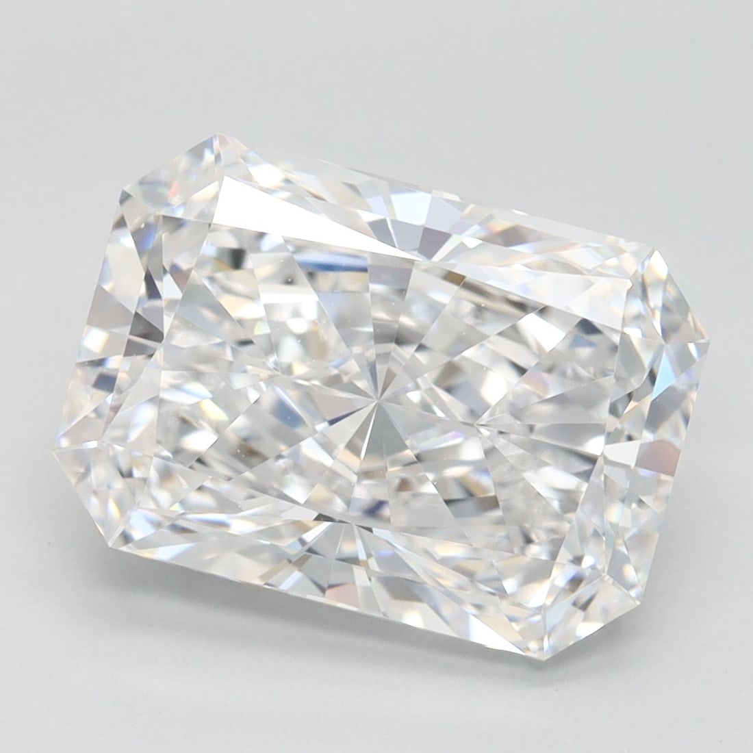 IGI Radiant 4.05ct D IF - Loose Lab Diamond: IGI Radiant 4.05ct D IF - Loose Lab Diamond Item Specifics: Source: This Is A Real Diamond Grown In A Lab Not Mined. Carat: 4.05 Cut: - Color: D Clarity: IF Polish: EX Symmetry: EX Measurements: