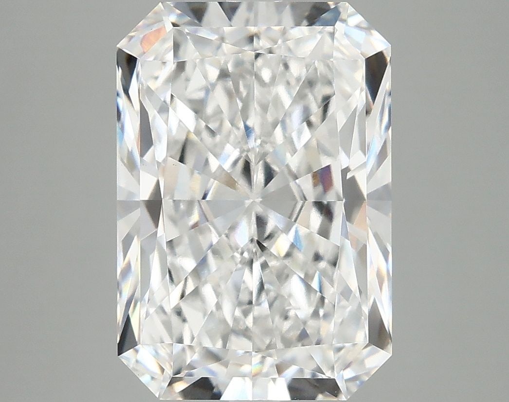 IGI Radiant 5.05ct E VVS2 - Loose Lab Diamond: IGI Radiant 5.05ct E VVS2 - Loose Lab Diamond Item Specifics: Source: This Is A Real Diamond Grown In A Lab Not Mined. Carat: 5.05 Cut: - Color: E Clarity: VVS2 Polish: EX Symmetry: EX Measurements: 1