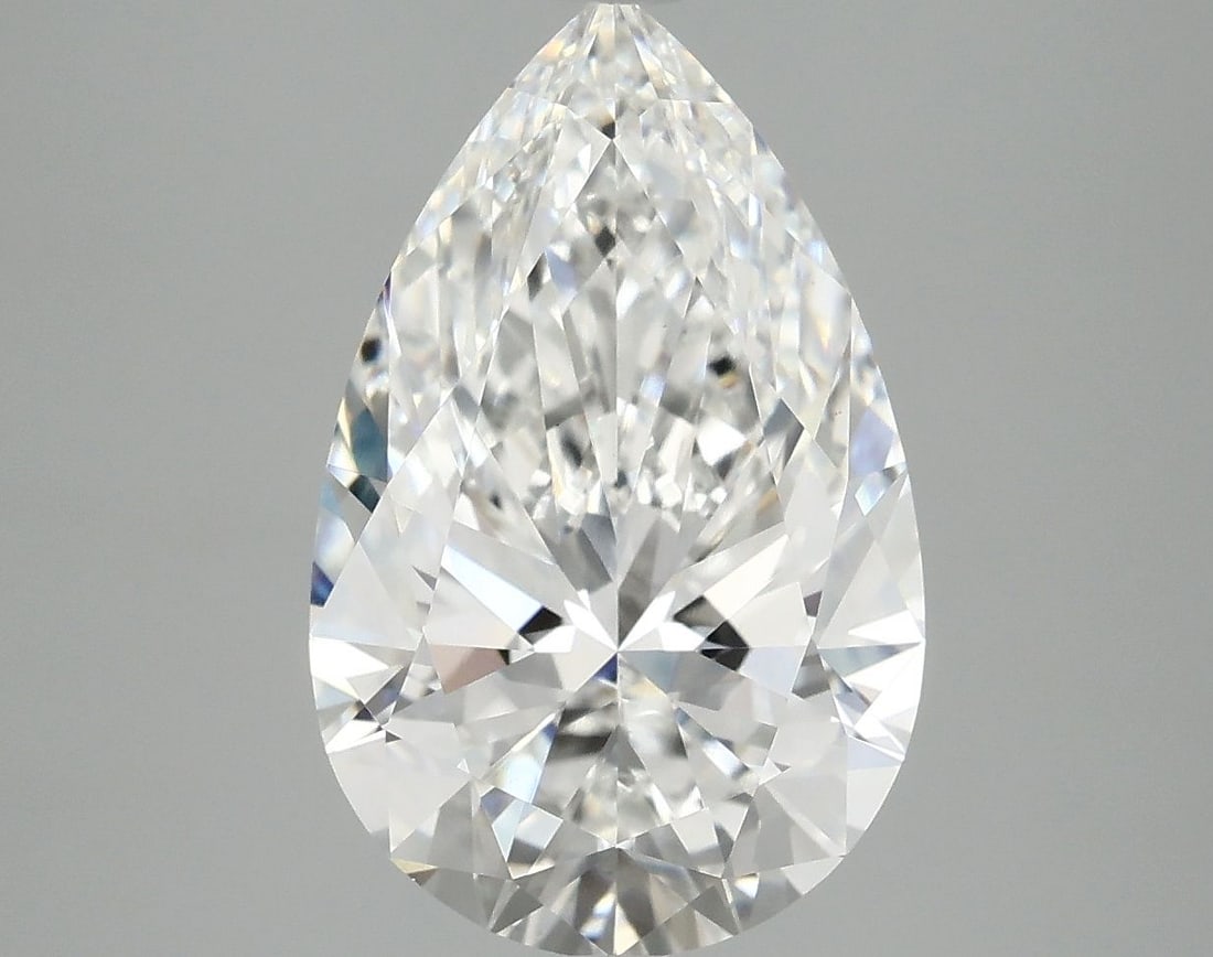 IGI Pear 4.04ct E VVS2 - Loose Lab Diamond: IGI Pear 4.04ct E VVS2 - Loose Lab Diamond Item Specifics: Source: This Is A Real Diamond Grown In A Lab Not Mined. Carat: 4.04 Cut: - Color: E Clarity: VVS2 Polish: EX Symmetry: EX Measurements: 14.2