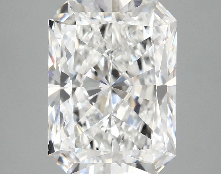 IGI Radiant 4.05ct E VVS2 - Loose Lab Diamond: IGI Radiant 4.05ct E VVS2 - Loose Lab Diamond Item Specifics: Source: This Is A Real Diamond Grown In A Lab Not Mined. Carat: 4.05 Cut: - Color: E Clarity: VVS2 Polish: EX Symmetry: EX Measurements: 1