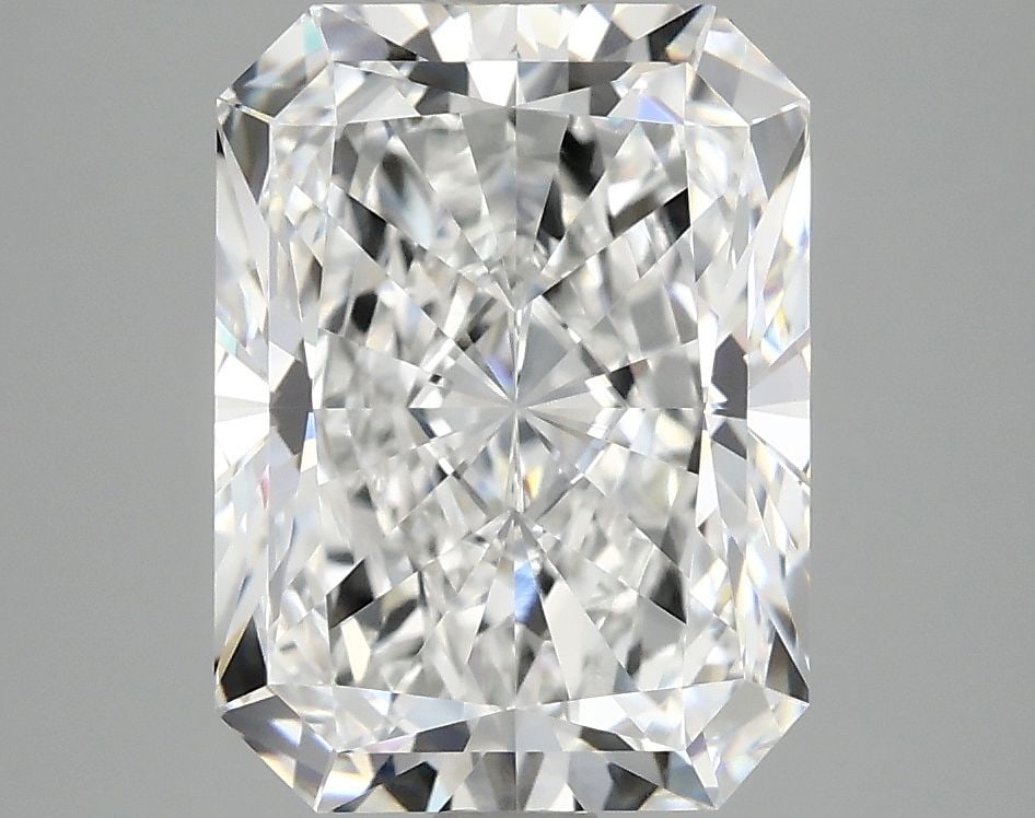 IGI Radiant 4.07ct D VVS2 - Loose Lab Diamond: IGI Radiant 4.07ct D VVS2 - Loose Lab Diamond Item Specifics: Source: This Is A Real Diamond Grown In A Lab Not Mined. Carat: 4.07 Cut: - Color: D Clarity: VVS2 Polish: EX Symmetry: EX Measurements:
