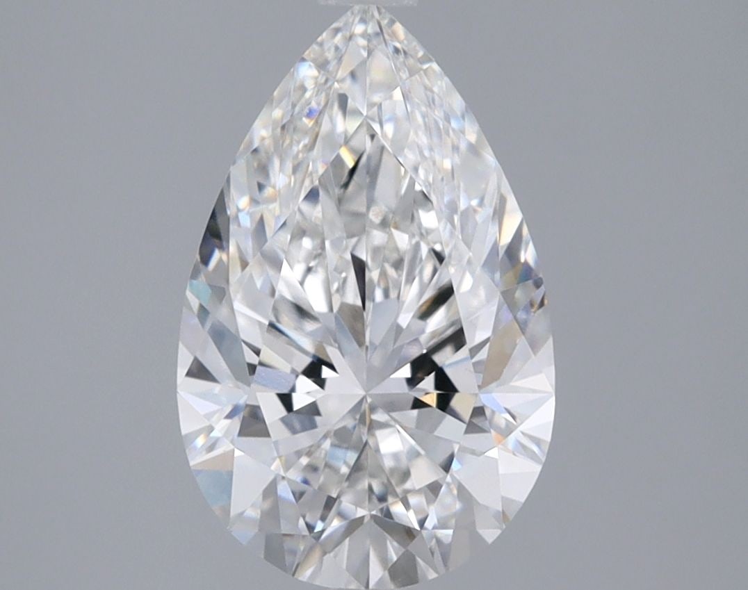 IGI Pear 2.51ct E VVS2 - Loose Lab Diamond: IGI Pear 2.51ct E VVS2 - Loose Lab Diamond Item Specifics: Source: This Is A Real Diamond Grown In A Lab Not Mined. Carat: 2.51 Cut: - Color: E Clarity: VVS2 Polish: EX Symmetry: EX Measurements: 11.7