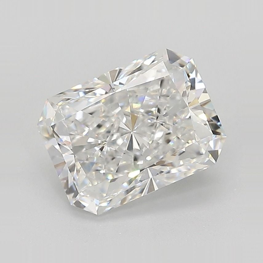 IGI Radiant 2.59ct E VVS2 - Loose Lab Diamond: IGI Radiant 2.59ct E VVS2 - Loose Lab Diamond Item Specifics: Source: This Is A Real Diamond Grown In A Lab Not Mined. Carat: 2.59 Cut: - Color: E Clarity: VVS2 Polish: EX Symmetry: EX Measurements: 9