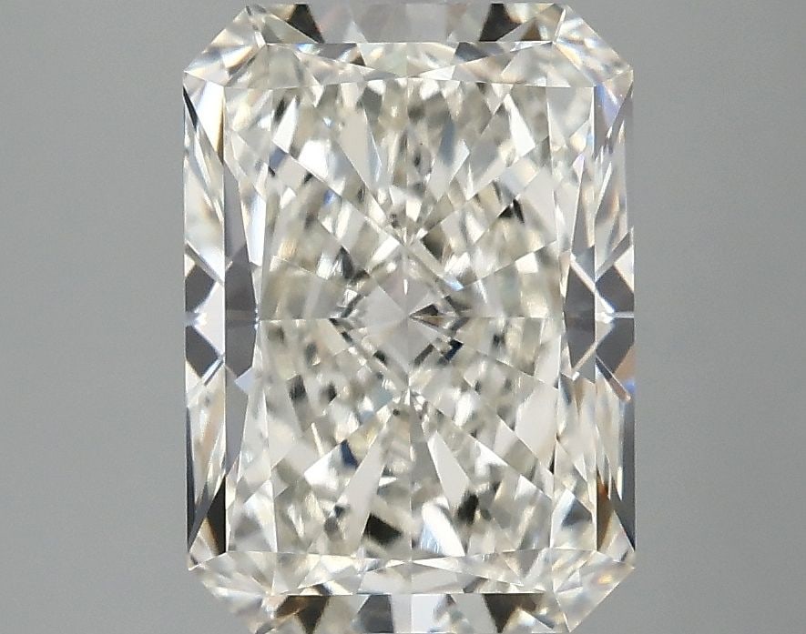 IGI Radiant 3.03ct G VVS2 - Loose Lab Diamond: IGI Radiant 3.03ct G VVS2 - Loose Lab Diamond Item Specifics: Source: This Is A Real Diamond Grown In A Lab Not Mined. Carat: 3.03 Cut: - Color: G Clarity: VVS2 Polish: EX Symmetry: EX Measurements: