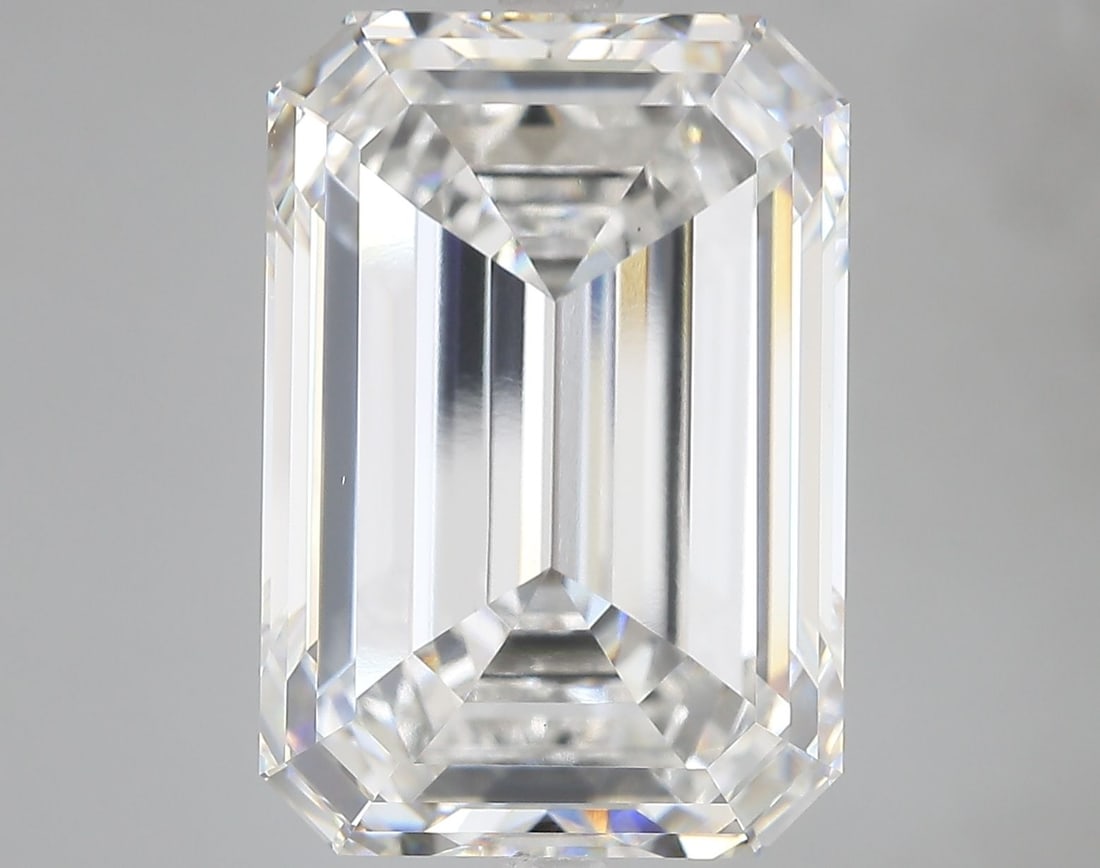 IGI Emerald 15.23ct F VVS2 - Loose Lab Diamond: IGI Emerald 15.23ct F VVS2 - Loose Lab Diamond Item Specifics: Source: This Is A Real Diamond Grown In A Lab Not Mined. Carat: 15.23 Cut: - Color: F Clarity: VVS2 Polish: EX Symmetry: EX Measurements: