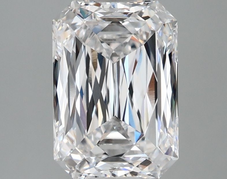 IGI Radiant 2.48ct D VVS1 - Loose Lab Diamond: IGI Radiant 2.48ct D VVS1 - Loose Lab Diamond Item Specifics: Source: This Is A Real Diamond Grown In A Lab Not Mined. Carat: 2.48 Cut: - Color: D Clarity: VVS1 Polish: EX Symmetry: EX Measurements: 9